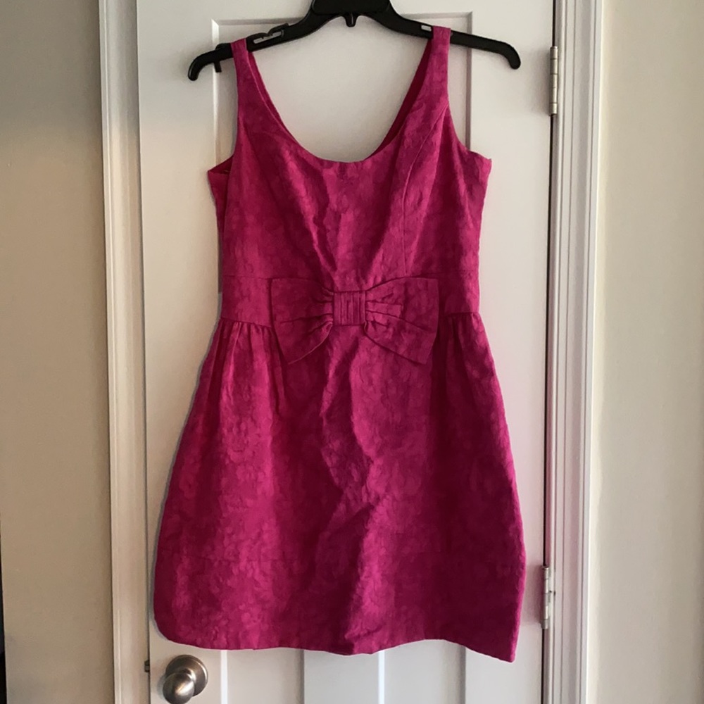 Just Taylor Bow front magenta dress